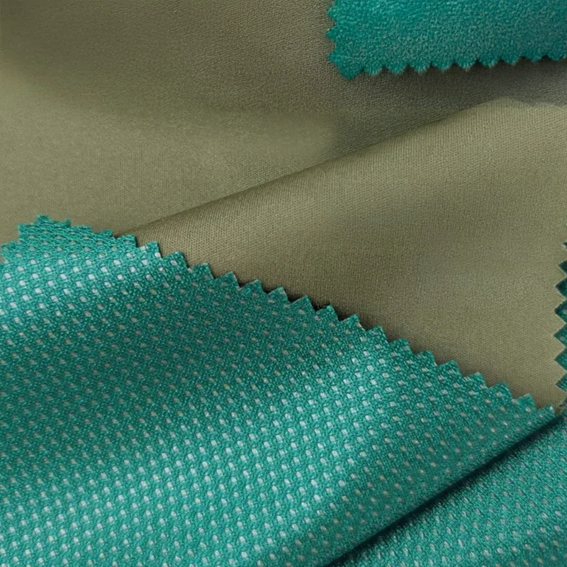 Material Softshell de înaltă respirabilitate